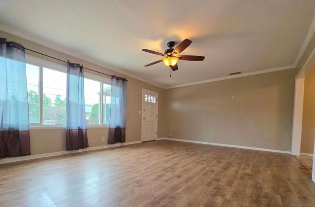 1820 Englewood Dr, Lemon Grove, CA 91945