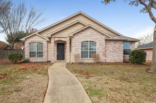 8209 Quail Glenn Court, Rowlett, TX 75089