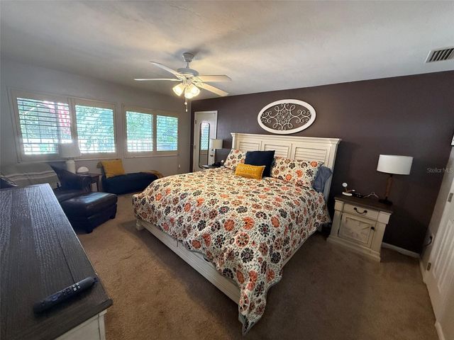 1629 NW 19TH CIRCLE, Gainesville, FL 32605