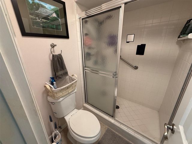 1629 NW 19TH CIRCLE, Gainesville, FL 32605