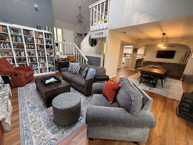 1629 NW 19TH CIRCLE, Gainesville, FL 32605