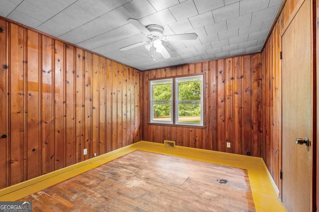 1374 Clem Lowell Road, Carrollton, GA 30116