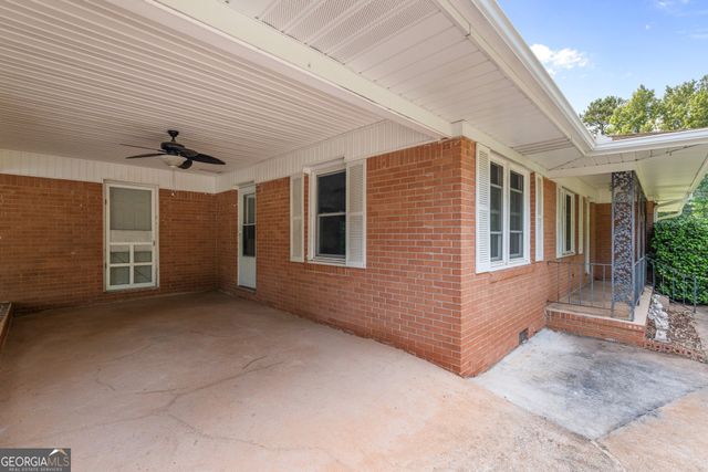 1374 Clem Lowell Road, Carrollton, GA 30116