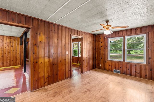 1374 Clem Lowell Road, Carrollton, GA 30116