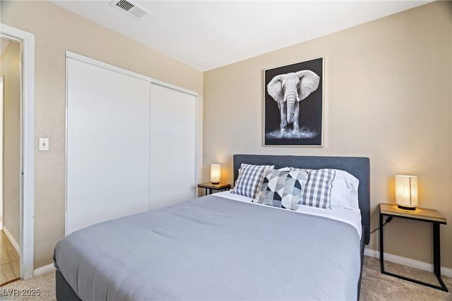 8213 Grassy Point Circle, Las Vegas, NV 89145