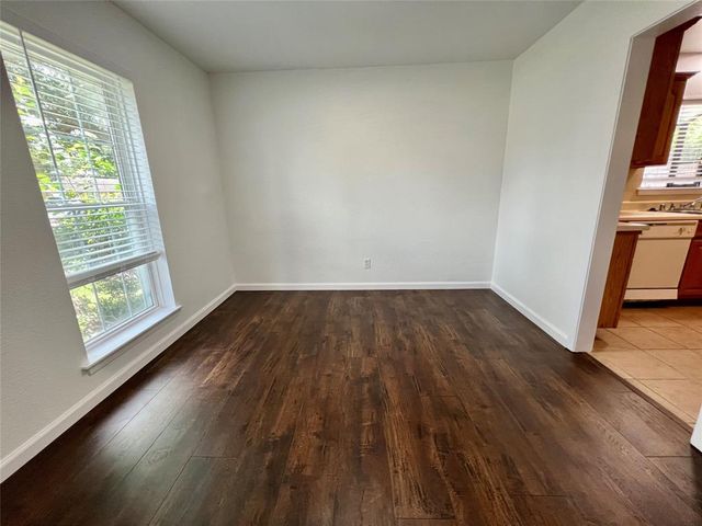 10447 Winding Trail Road, La Porte, TX 77571
