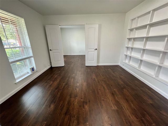 10447 Winding Trail Road, La Porte, TX 77571