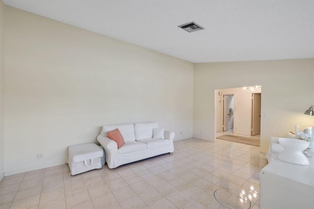 970 Orchid Lane, Gulf Stream, FL 33483