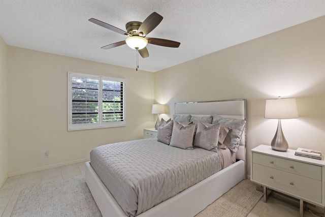 970 Orchid Lane, Gulf Stream, FL 33483
