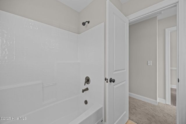 1716 Stone Wood Drive, Winterville, NC 28590