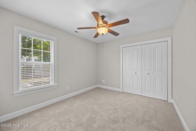1716 Stone Wood Drive, Winterville, NC 28590