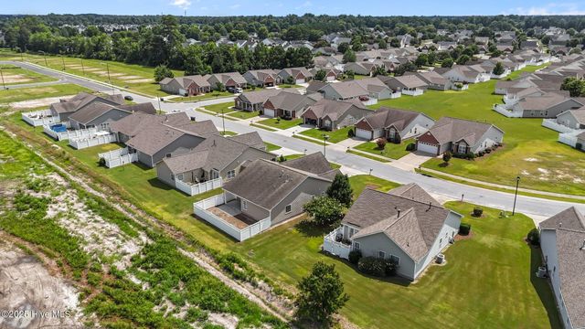 1716 Stone Wood Drive, Winterville, NC 28590