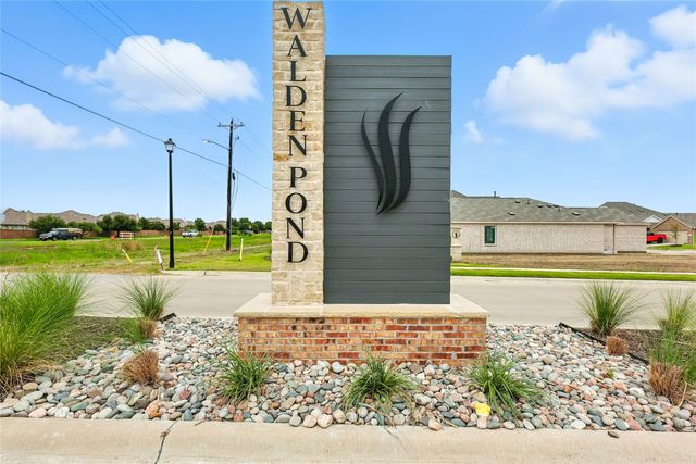 1719 Glacial Beech Place, Forney, TX 75126