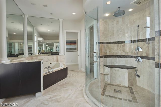319 Lagoon AVE, Naples, FL 34108