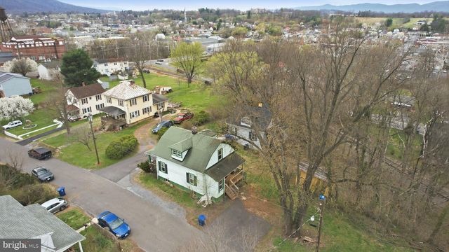 630 MIDLAND AVE, Front Royal, VA 22630