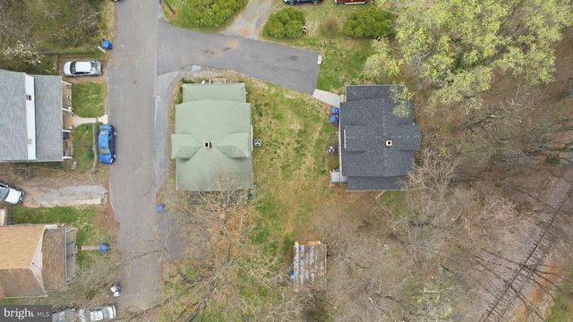 630 MIDLAND AVE, Front Royal, VA 22630