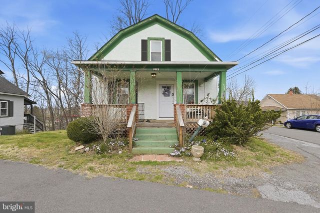 630 MIDLAND AVE, Front Royal, VA 22630