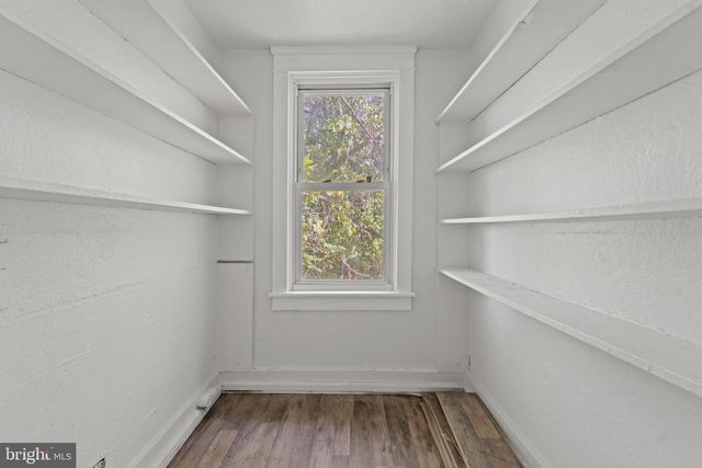 630 MIDLAND AVE, Front Royal, VA 22630