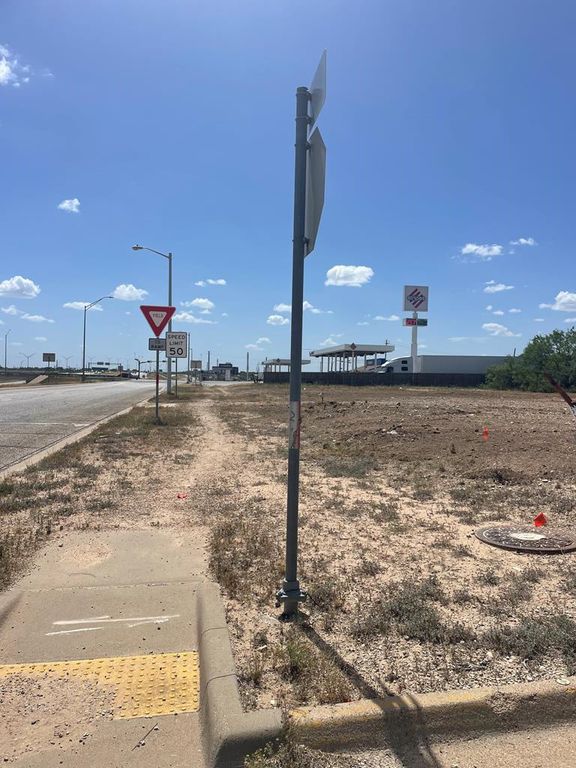 Image 1 of property listing at 1622 La Follette Street, San Angelo, TX 76905