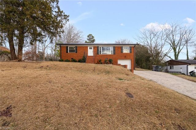 1755 Brook Drive, Asheboro, NC 27205