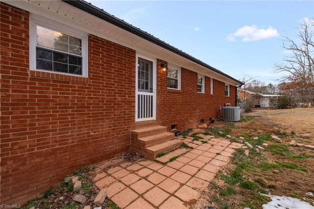 1755 Brook Drive, Asheboro, NC 27205