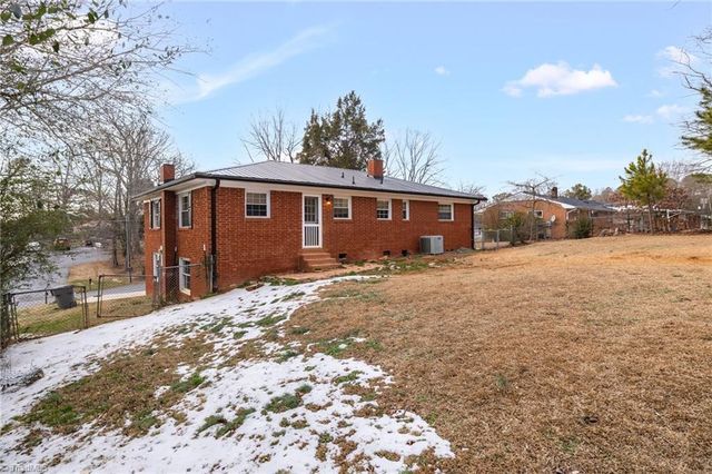 1755 Brook Drive, Asheboro, NC 27205