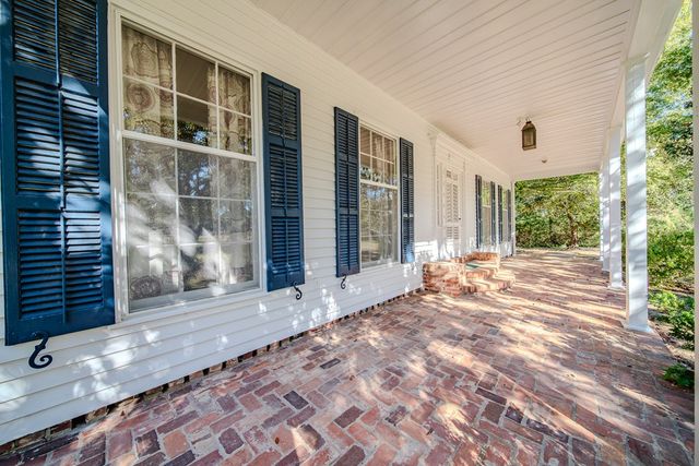 389 Summerville Road, Smiths Station, AL 36877