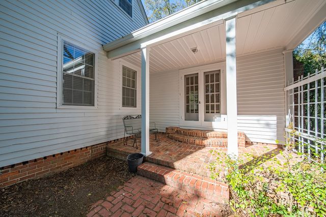 389 Summerville Road, Smiths Station, AL 36877