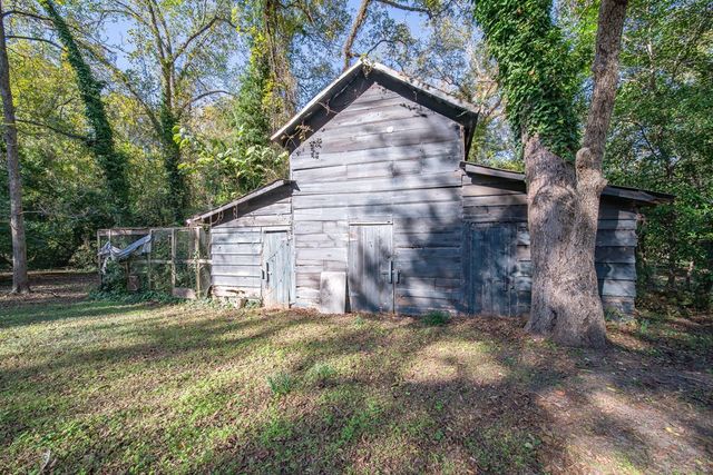 389 Summerville Road, Smiths Station, AL 36877