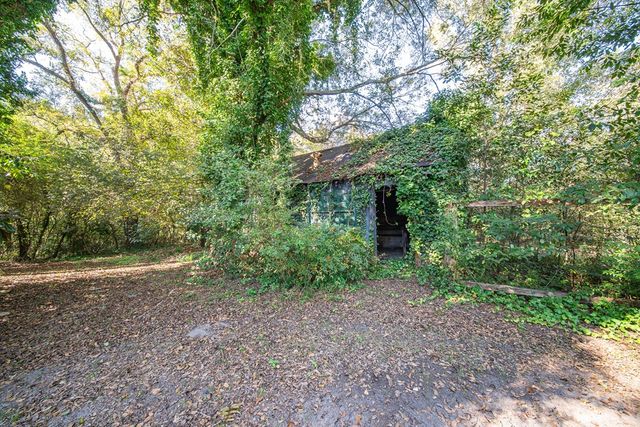 389 Summerville Road, Smiths Station, AL 36877