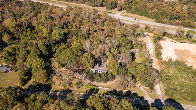 389 Summerville Road, Smiths Station, AL 36877