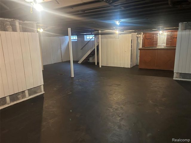 16624 Parkside Street, Detroit, MI 48221