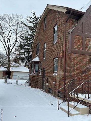 16624 Parkside Street, Detroit, MI 48221