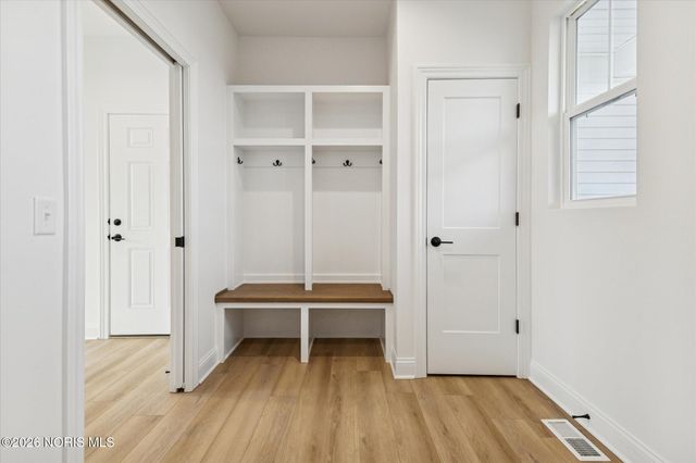 112 Kinloch Drive, Perrysburg, OH 43551