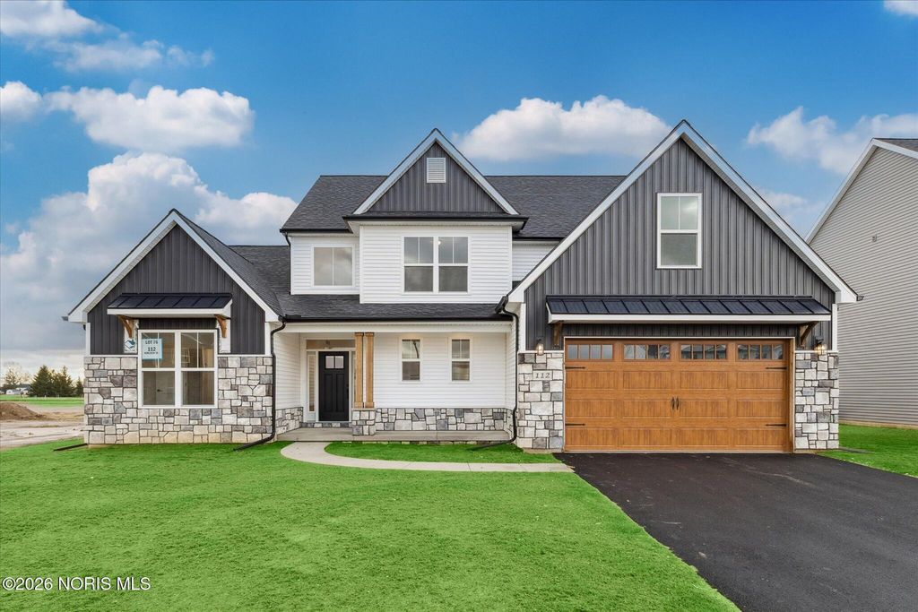 112 Kinloch Drive, Perrysburg, OH 43551