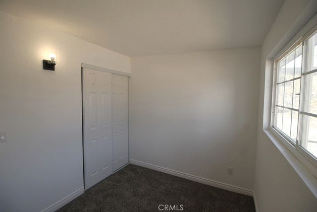 1040 Mojave Drive, Barstow, CA 92311