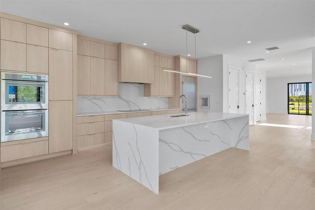 501 W ROSS AVENUE 3, Tampa, FL 33602