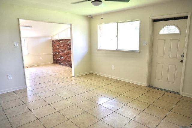 10716 Cletus Dr, Baton Rouge, LA 70815