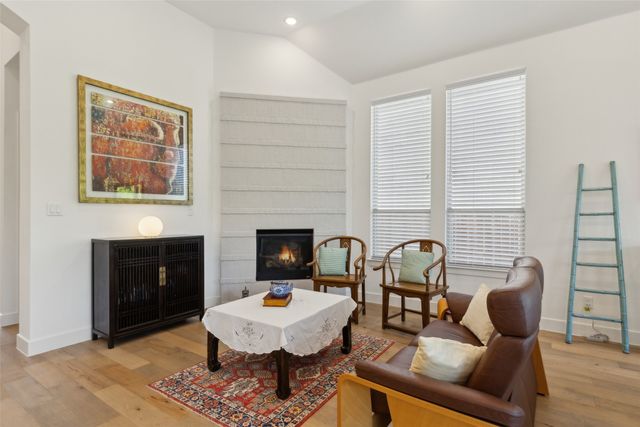 808 Bluestem Drive, Aubrey, TX 76227