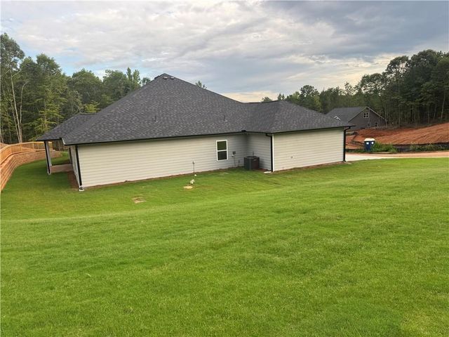 259 Blackberry Court, Pendergrass, GA 30567