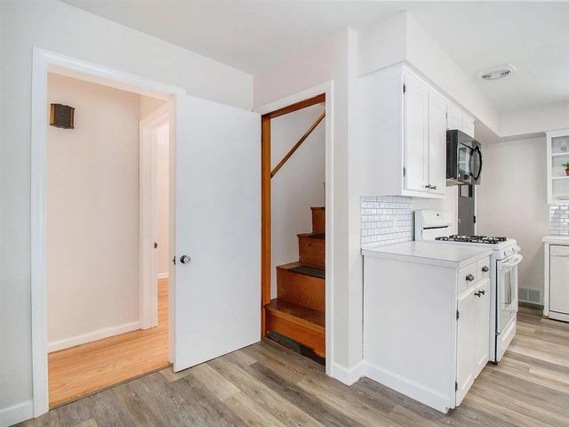 902 Sibley Street, Grand Rapids, MI 49504