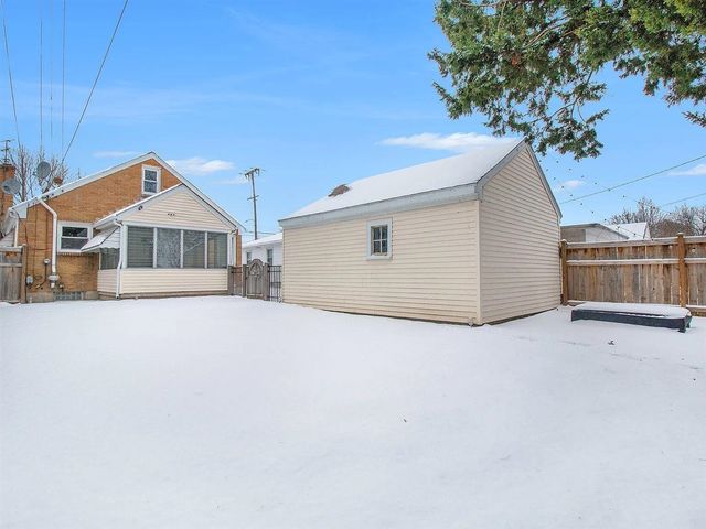 902 Sibley Street, Grand Rapids, MI 49504