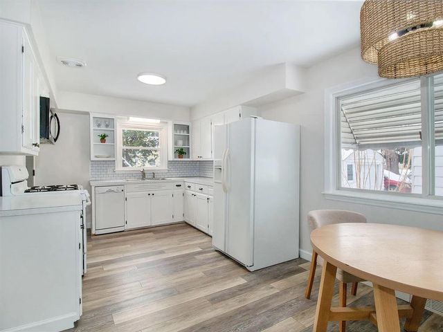 902 Sibley Street, Grand Rapids, MI 49504