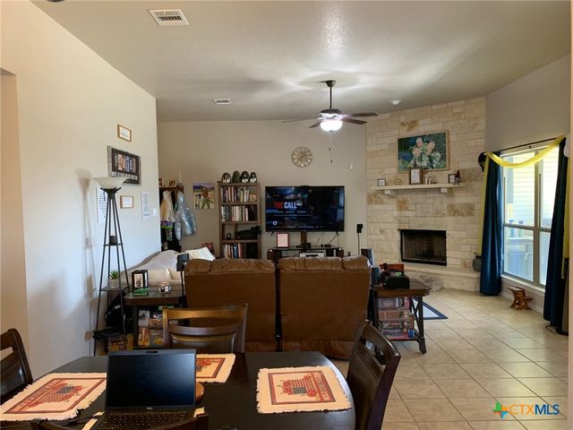 3445 Doss Street, Copperas Cove, TX 76522