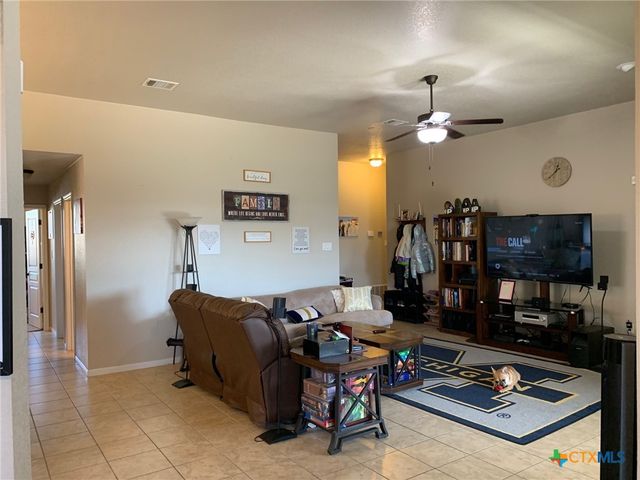 3445 Doss Street, Copperas Cove, TX 76522