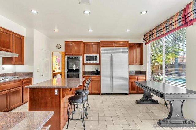807 Calle Lagasca, Chula Vista, CA 91910