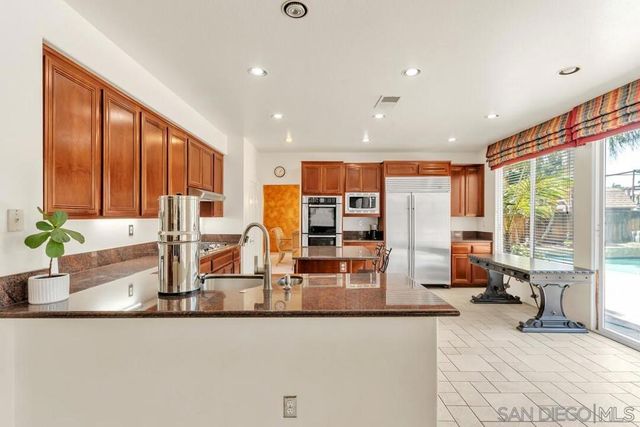 807 Calle Lagasca, Chula Vista, CA 91910