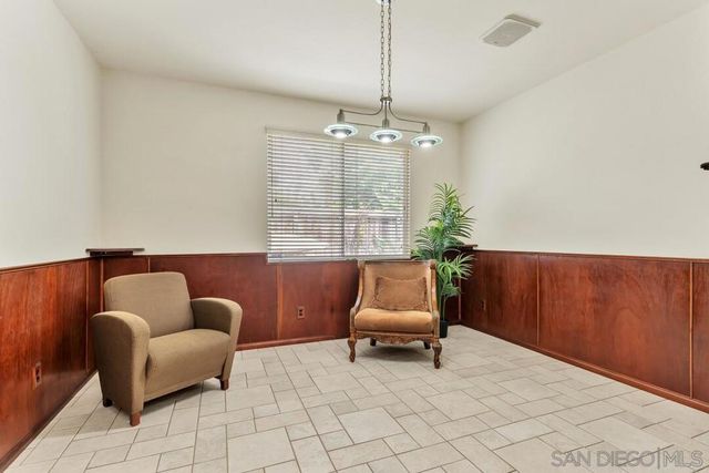 807 Calle Lagasca, Chula Vista, CA 91910