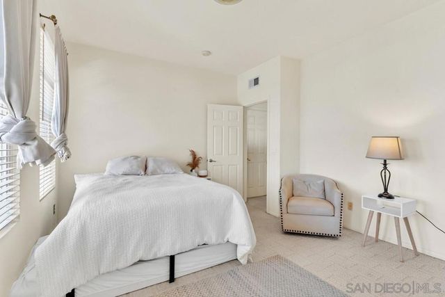 807 Calle Lagasca, Chula Vista, CA 91910