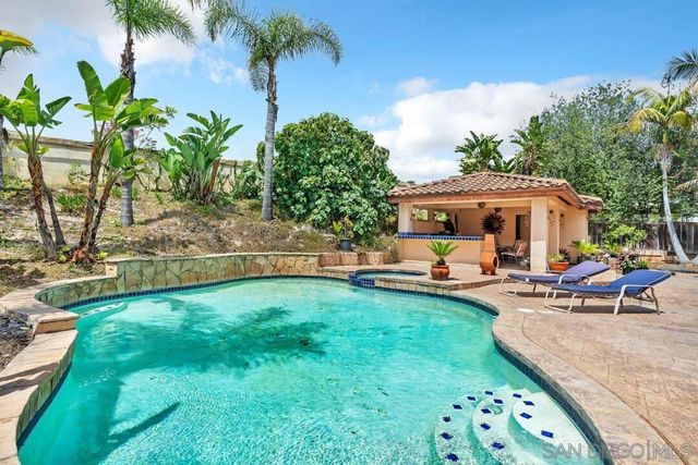 807 Calle Lagasca, Chula Vista, CA 91910